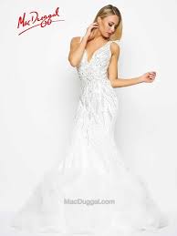 With each new design that makes its debut on the annual bridal fashion week, vera wang manage. Pin On Premier 2017