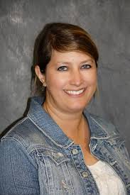 Wishing I Was Fishing: Eva Wells, Chandra Dale: 9781592981687: Amazon.com:  Books