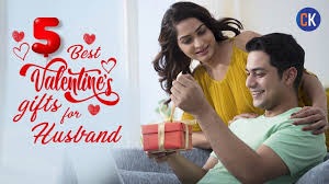 These valentine's day gift ideas are all you need! 5 Best Valentines Gifts For Husband Hindi Youtube