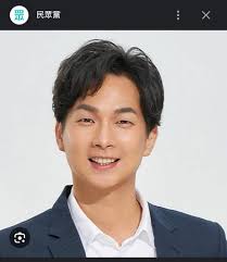 小平爆，陳宥丞喜歡耿葳！ 我太無聊了🥱！隨便找料寫