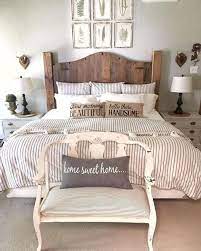 Platform bed wood, rustic platform bed, wood bed frame the best of both worlds! Farmhouse Rustic Style Bedroom Decorating Ideas Cozy Rustic Farmhouse Bedroom Ideas Boho Vintag Farmhouse Bedroom Decor Home Decor Bedroom Remodel Bedroom
