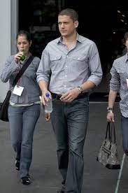 He rose to prominence following his starring role as michael sc. Wentworth Miller 2