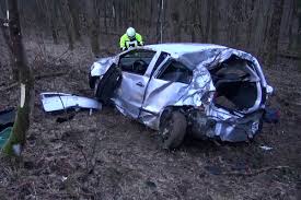 10.040 vw golf fängt mitten auf der a4 nahe görlitz plötzlich feuer! Todlicher Unfall Auf B 49 Bei Montabaur Ww Kurier De