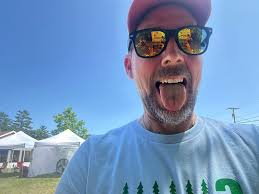 Finished up Strolling Jim today. Got a chance to meet Mrs. Sandra, take a  photo with Laz, and link up with Steve Durbin. Weather didn't hold, so it  rain, so we trained.