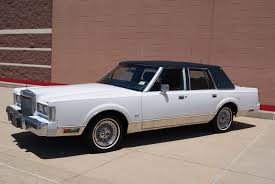 1988 Lincoln Town Car Signature Series Ebay With Images Lincoln Town Car Car Lincoln