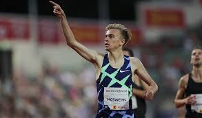 Training partners stewart mcsweyn and matthew ramsden have continued their excellent european campaigns by dominating the men's 1500m at a track and field meet in zagreb. Stewart Mcsweyn Oslo Aw