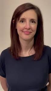 Amanda Shackleton's Instagram, Twitter & Facebook