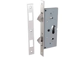 This lockset is made to fit doors between 1. Tradco 45mm Backset Sliding Door Lock Key Locking Residential Mortice Lock Interior Effects