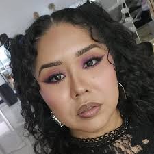 For anyone who needs a reminder that sometimes, good things take time: This  is Zoe Saldaña 25 years ago in the movie Center Stage. Since then, she has  been grinding it out,