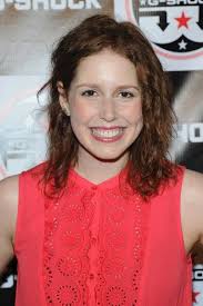 You can also download full movies from himovies.to and watch it later if you want. Vanessa Bayer Vanessa Was Born On 14 11 1981 In Cleveland Ohio She Is An Actress Known For Saturday Nigh Vanessa Bayer Curvy Celebrities Celebrities Female