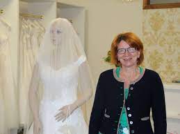 Neuheiten, bestellen sie maßgeschneiderte brautkleider zu günstigen preisen. Cornelia Hoffmann Eroffnet Traumzeit Fussen