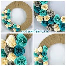 Stampin Up Turkranz In Vanille Pur Saharasand Jade Und Bermudablau Stampinup Kranz Tur Deko Rosen Furdich De Rosen Basteln Papierrosen Turkranze