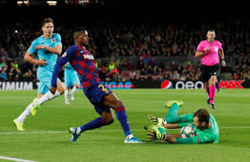 Vítejte na oficiální stránce talentovaného brankáře slavie praha. Messi Didn T Even Acknowledge Us After The Game Slavia Prague S Ondrej Kolar As Com