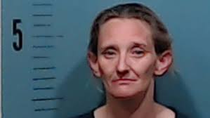 Police: Abilene mom smoked meth with child, 4, in room