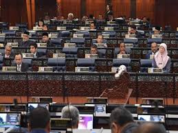Berbaki dua minggu sebelum persidangan parlimen selama lima hari bermula 26 julai ini, timbalan yang dipertua dewan rakyat, rashid hasnon berkata, mereka masih menunggu notis kabinet sebelum boleh memaklumkan kepada ahli parlimen agenda persidangan. Dewan Rakyat Lulus Usul Isytihar Harta
