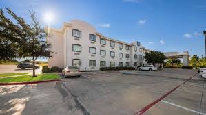 Image result for Rodeway Inn Decatur TX