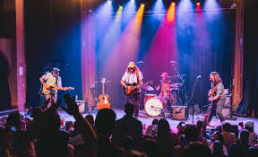 Sam Burchfield gets back to his 'Rock Hoppin'” roots with RailYard music  festival — The Valley Echo