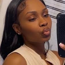 What are the requirements for refund advance?