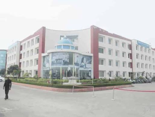 Mount Litera Zee School