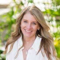 Debbie Kahler's Instagram, Twitter & Facebook