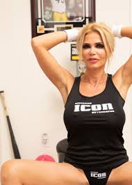 Betty Lou Gerson Signed 101 Dalmatians 8x10 Photo PSADNA COA Picture  Autograph | eBay