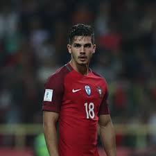 Андре силва мигел валенте / andré silva miguel valente дата рождения: Silva S Hat Trick Helps Portugal Rout Faeroe Islands Sport