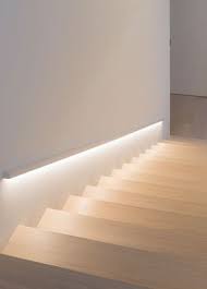 10 Stairway Lighting Ideas That Will Impress You Tags Basement Stairway Lighting Ideas Deck Stair Light Treppen Licht Treppenbeleuchtung Handlauf Treppe