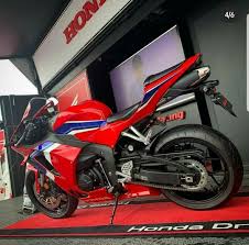 cbr 600rr 2021
