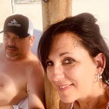 Hola Amigos from the Dominican Republic!!😊☀️🩷 Happy Anniversary to US🩷💋