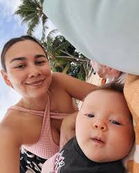 felt cute, might delete NEVER. x