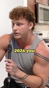 Jake Leonard's Instagram, Twitter & Facebook