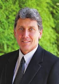 Ulla Mclean's Instagram, Twitter & Facebook