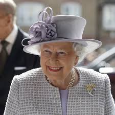 Um 18 Uhr trinkt Elizabeth II. ihren Gin Tonic