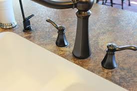 undermount sink in laminate top