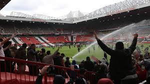 Liverpool manager speaks to the media ahead of the premier league clash against man utd at old trafford. Manchester United V Liverpool Game Postponed After Fan Protest Bbc Sport