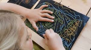 Make you picture by scraping off the black layer of paint or wax crayon with the end of a paint brush or paper clips to revel colours from underneath. How To Make Easy Diy Scratch Art Paper For Kids