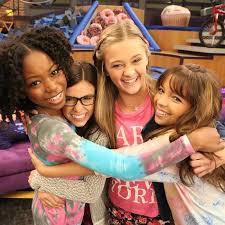 Group Hugs Nickelodeon Henrydanger Nrdd Gameshakers Explore Instagram Online Exploregram Nickelodeon Fotos Com Namorado Tumblr Nicky Ricky
