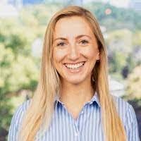 Kendra Moreland's Instagram, Twitter & Facebook