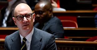 France puts G7 finance ministers' meeting off to next week | Reuters