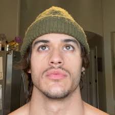 aiden cunningham (@_aiden33)