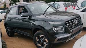 Venue car colours are available in india which include star dust, fiery red, polar white, typhoon silver, polar white / phantom black, denim blue, denim blue / polar white. Hyundai Venue Dct Deep Forest Green Colour First Look Youtube