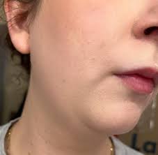 How to prevent makeup from looking cakey after 2 hours