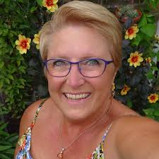 Does anyone know who owns the sheep and lambs in the fields