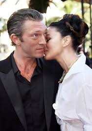Vincent cassel & monica bellucci say yes 2 august 1999, discreetly, in monaco. Monica Bellucci And Vincent Cassel Separating After 14 Years Oneshotoneplace Com Osop