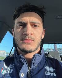 Vito Dell'Aquila agregó una foto nueva.