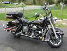 The game received mixed reviews after its release, some gamers citing the graphics as better than average. One Owner 1982 Harley Davidson Flh Classic Full Dresser