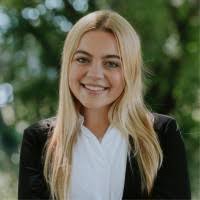 900+ profilů „Dimock“