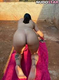 Malu Prive  maluprivat  malutrevejo18 Nude Leaks OnlyFans Photo 2 -  NudoStar