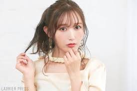 美容番長 菅野結以ちゃんに学ぶ かわいい前髪の作り方 ヘアアレンジ ローリエプレス かわいい前髪 ヘアアレンジ ヘア