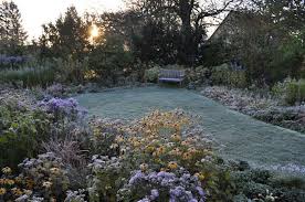 Staudengarten Gross Potrems Gartenrundgang Im Oktober Staudengarten Garten Naturgarten